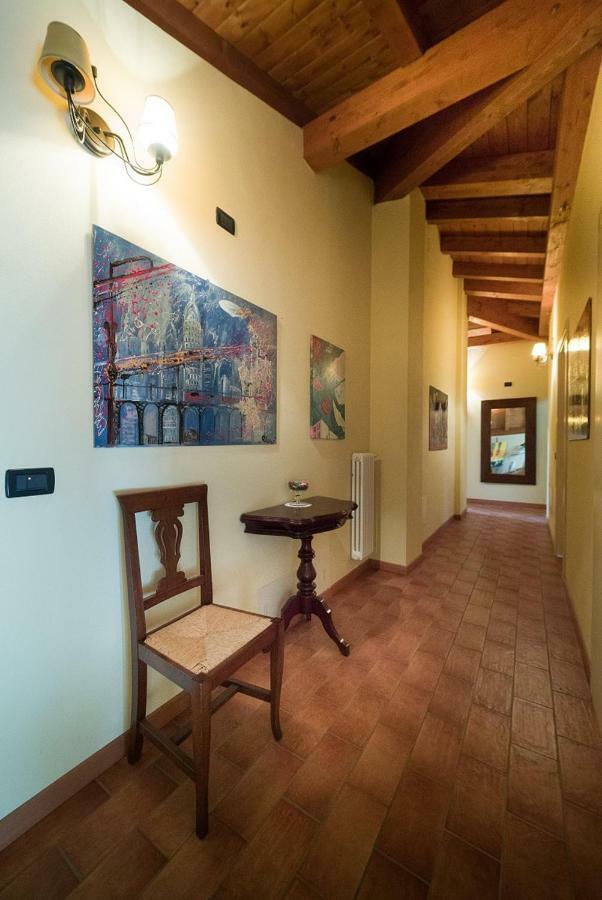 ポルト・マントヴァーノ Rifugio San Lorenzo Bed & Breakfast エクステリア 写真