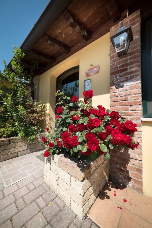 ポルト・マントヴァーノ Rifugio San Lorenzo Bed & Breakfast エクステリア 写真